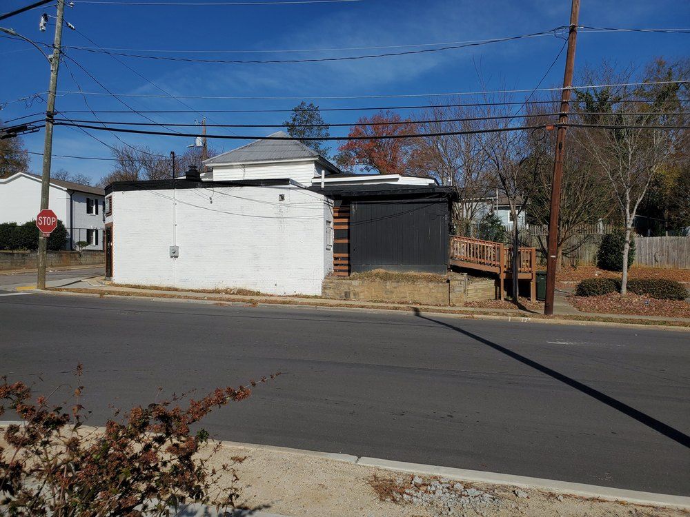 Portfolio: Street Front Retail/Office & Multi-family : 601 E Lenoir St, Raleigh, NC 27601